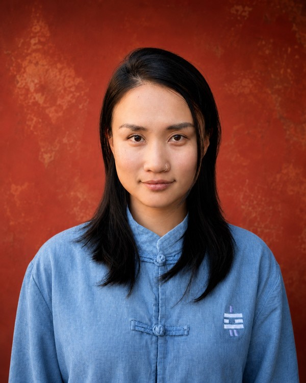Mia Deng